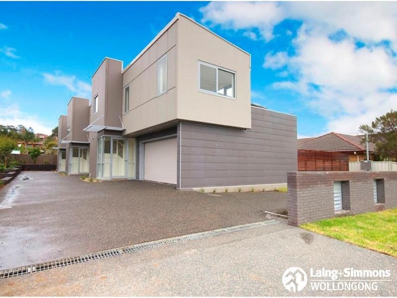 1/12 Mackie Street, Coniston NSW 2500