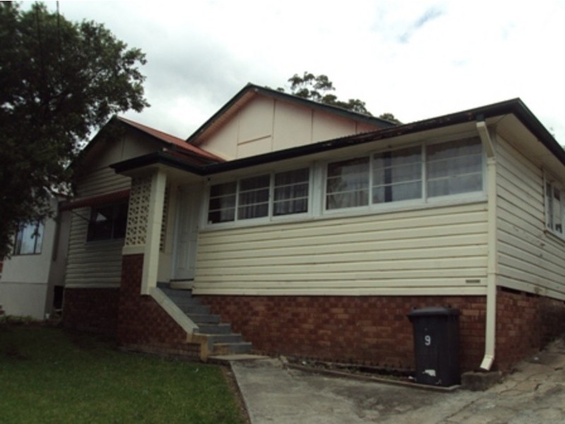 9 Poulter Street, West Wollongong NSW 2500