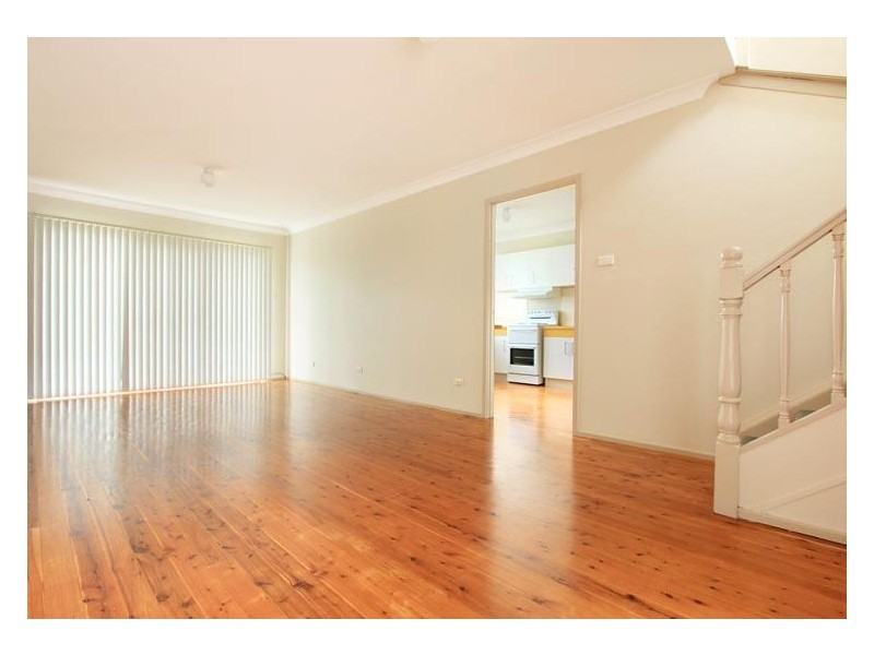 3/394 Princes Highway, Dapto NSW 2530