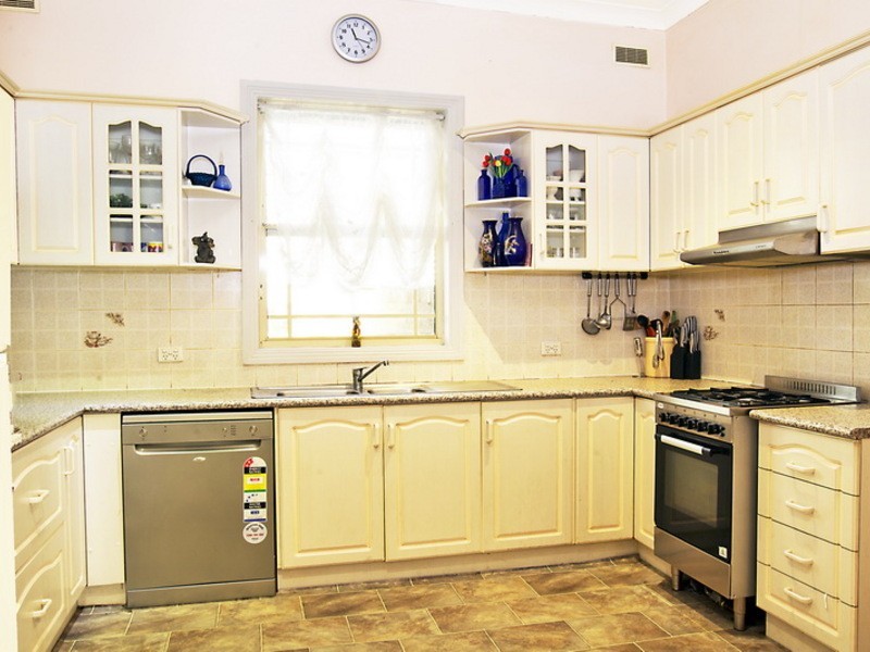 86 Marshall Street, Dapto NSW 2530