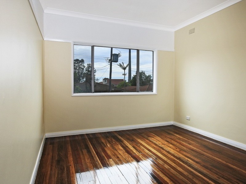 12 Bland Street, Port Kembla NSW 2505