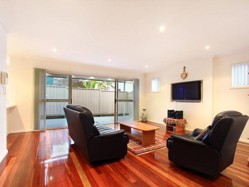 2/29a Robsons Road, Keiraville NSW 2500