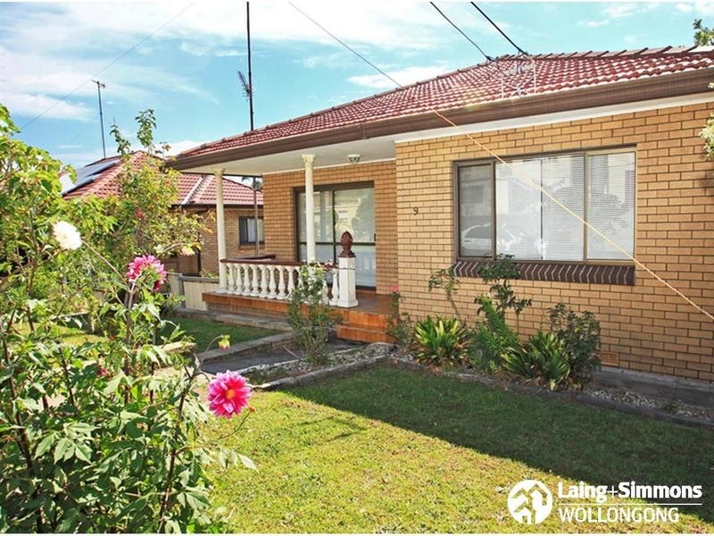 2/9 Bent Street, Warrawong NSW 2502