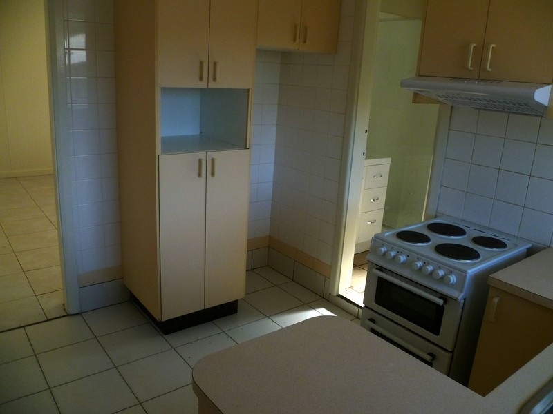 2/9 Bent Street, Warrawong NSW 2502