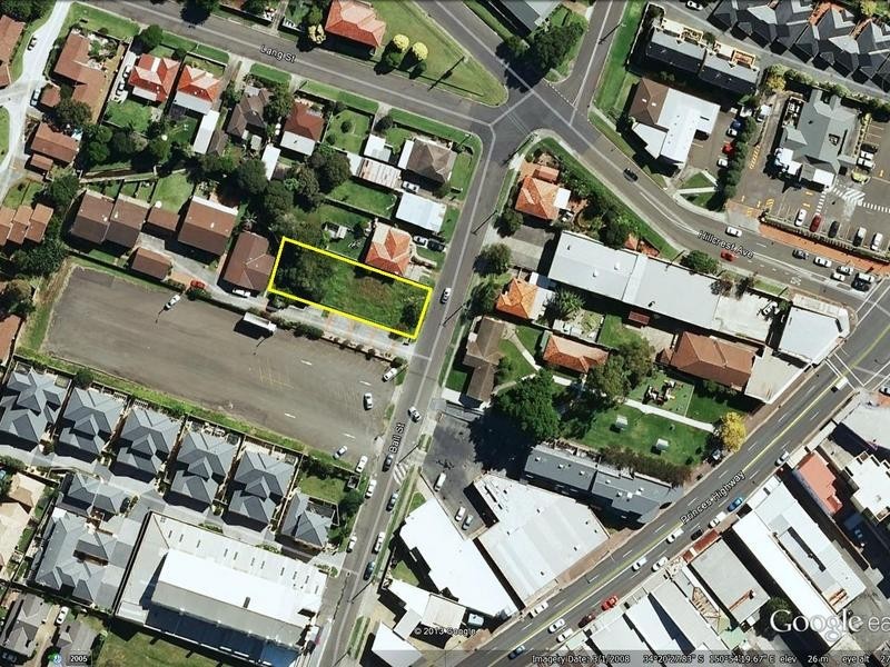 8 Ball Street, Woonona NSW 2517