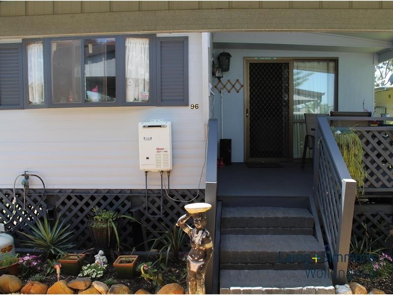 96/4 Woodrow Place, Figtree NSW 2525