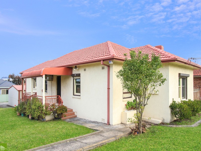 45 Stuart Street, Warrawong NSW 2502