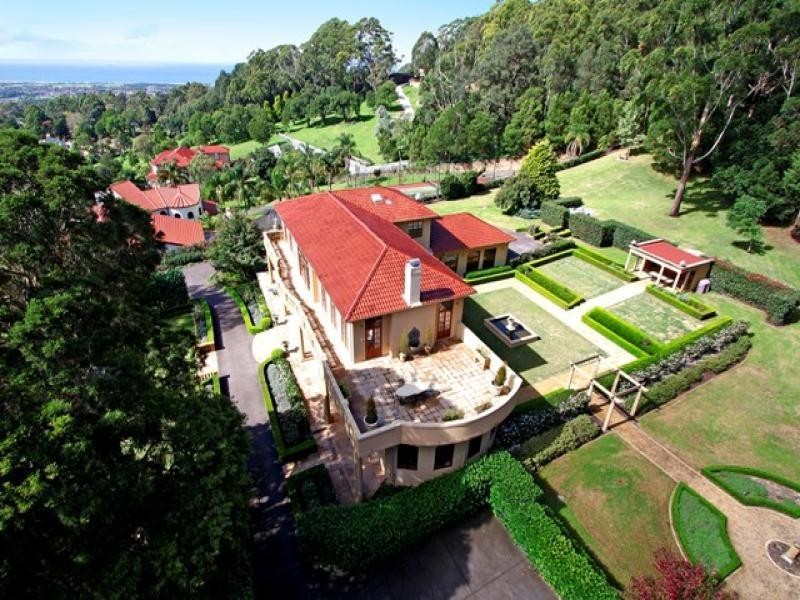 64 Wellington Drive, Balgownie NSW 2519