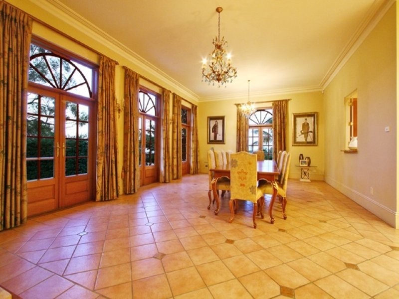 64 Wellington Drive, Balgownie NSW 2519