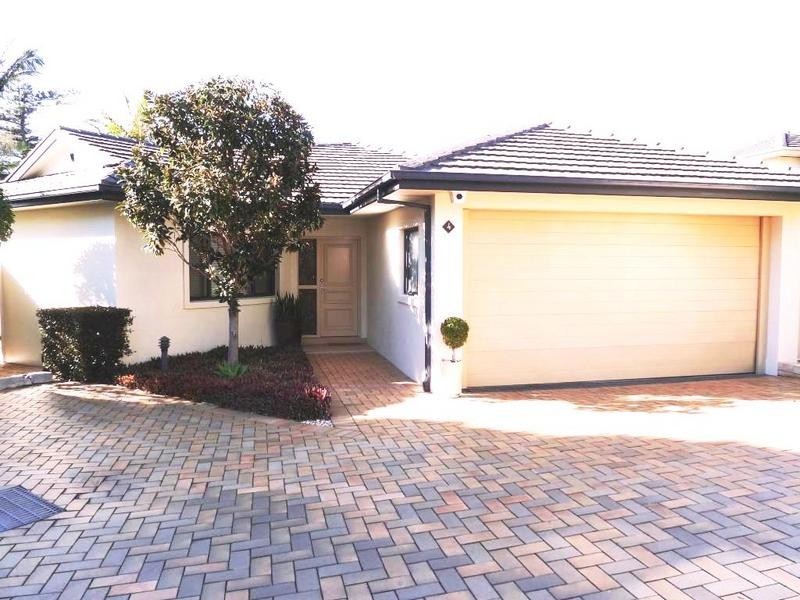 4/10 Evelyn Street North, Sylvania NSW 2224