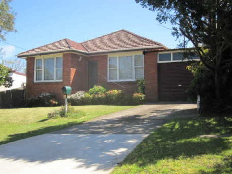 13 Wattle Street, Peakhurst NSW 2210