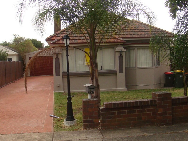 55 Bruce, Belfield NSW 2191