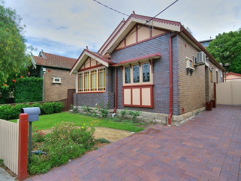 16 Hill Street, Marrickville NSW 2204