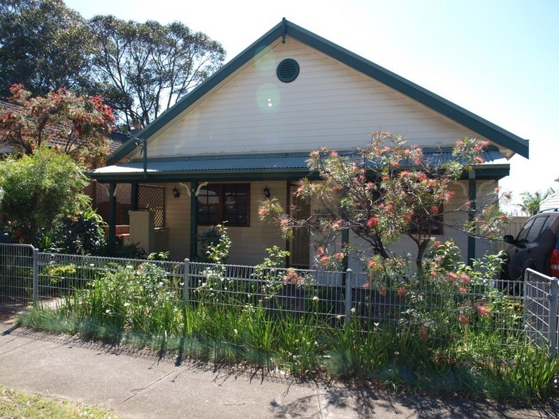 4 Charles Street, Arncliffe NSW 2205