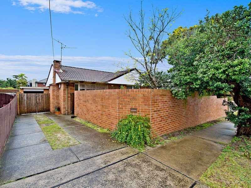 77 New Orleans Crescent, Maroubra NSW 2035