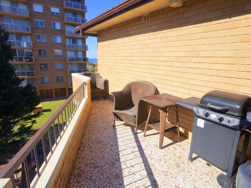 8/27 Burke Road, Cronulla NSW 2230