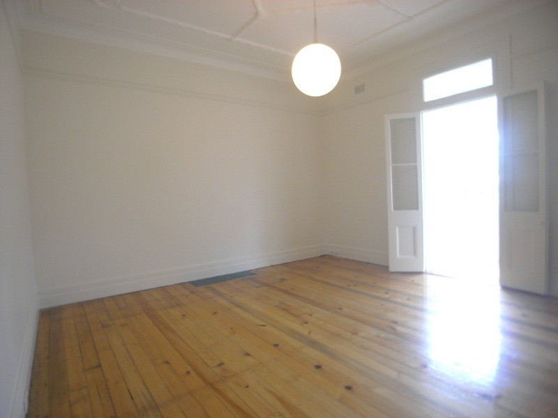 1A Moore Park Rd, Centennial Park NSW 2021