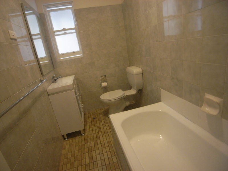 1A Moore Park Rd, Centennial Park NSW 2021