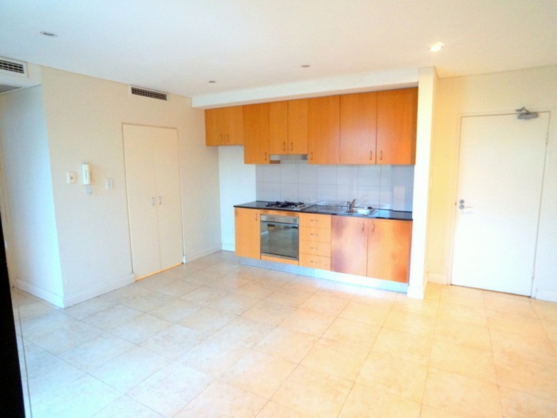 8/168 Bondi Road, Bondi NSW 2026