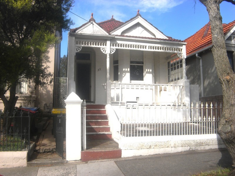 35 Woodstock Street, Bondi Junction NSW 2022