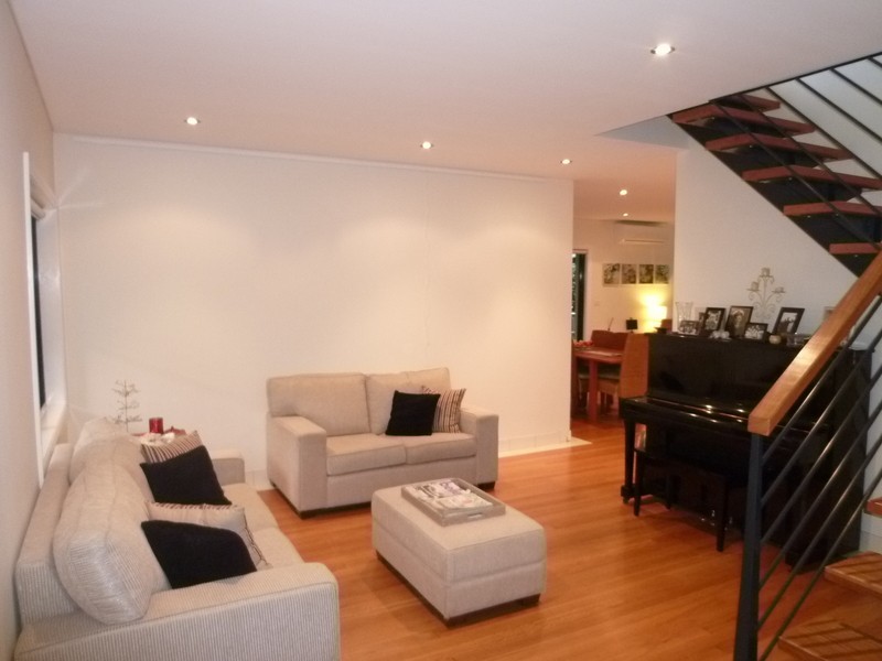 7 Fairlawn Avenue, Turramurra NSW 2074