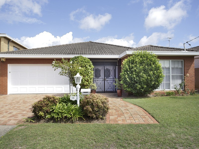14 Fowler Crescent, South Coogee NSW 2034