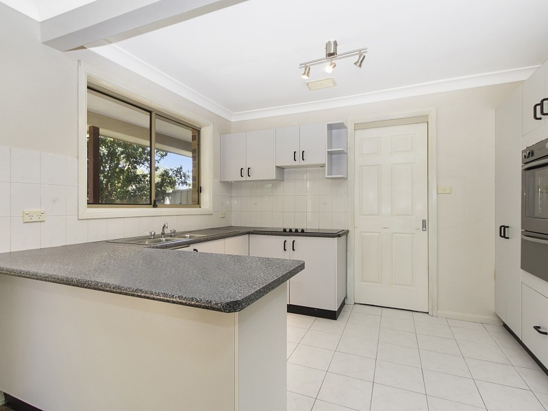 4b Tunis Place, Quakers Hill NSW 2763