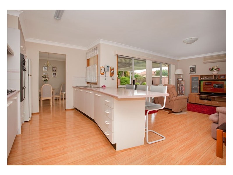104 Summerfield Avenue, Quakers Hill NSW 2763