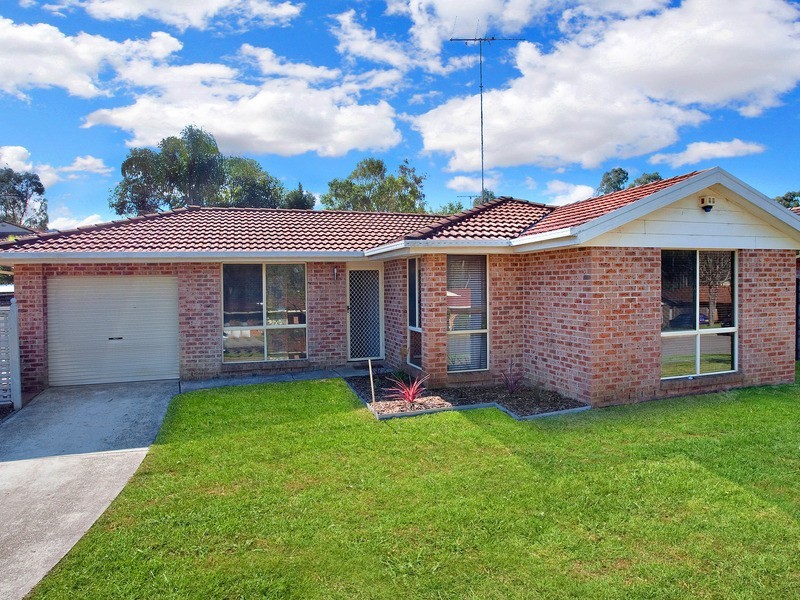 54 Summerfield Avenue, Quakers Hill NSW 2763