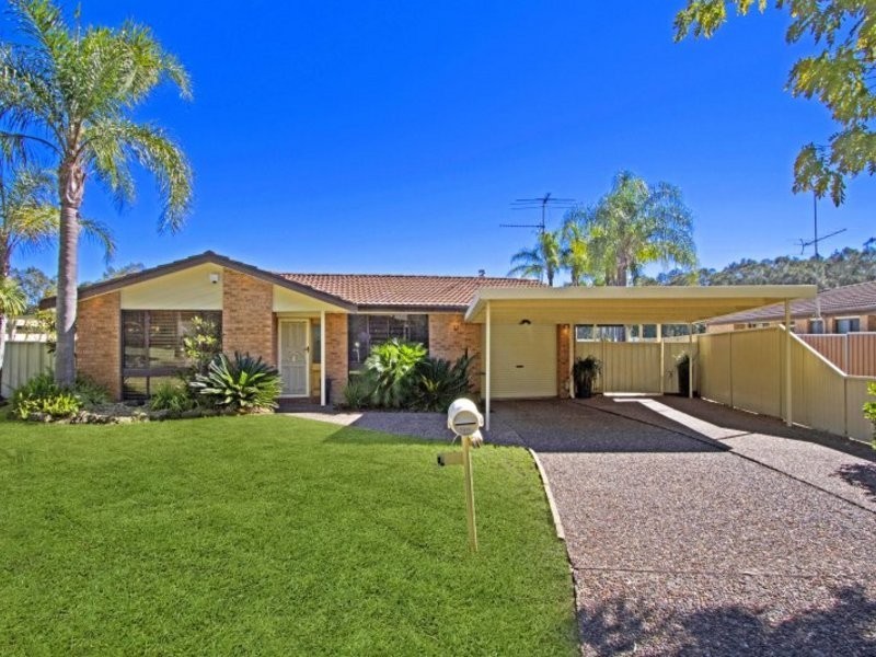 9 Goddard Crescent, Quakers Hill NSW 2763