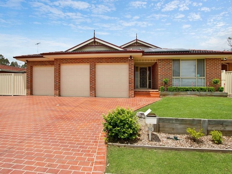 30  Chaplin Crescent, Quakers Hill NSW 2763