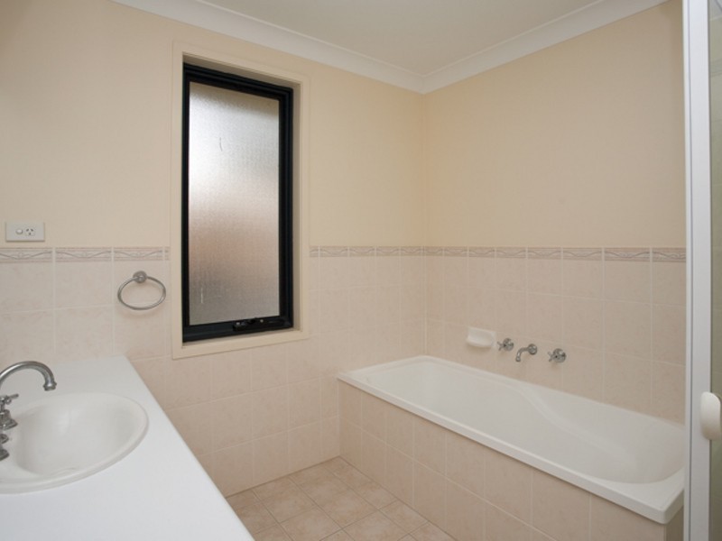 73B Lalor Road, Quakers Hill NSW 2763