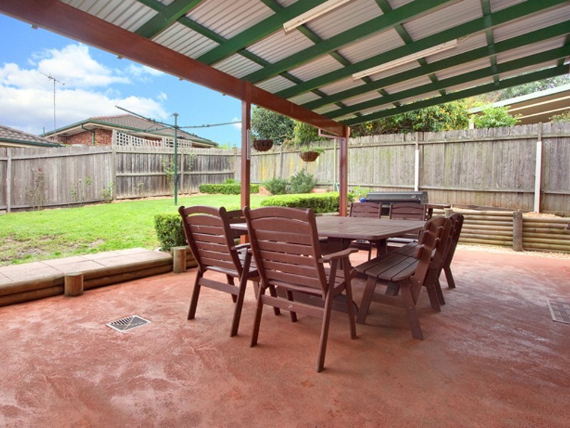 2/12 Rutledge Ave, Quakers Hill NSW 2763