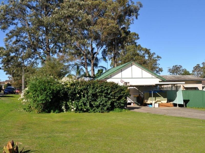 24 Pearce Road, Quakers Hill NSW 2763