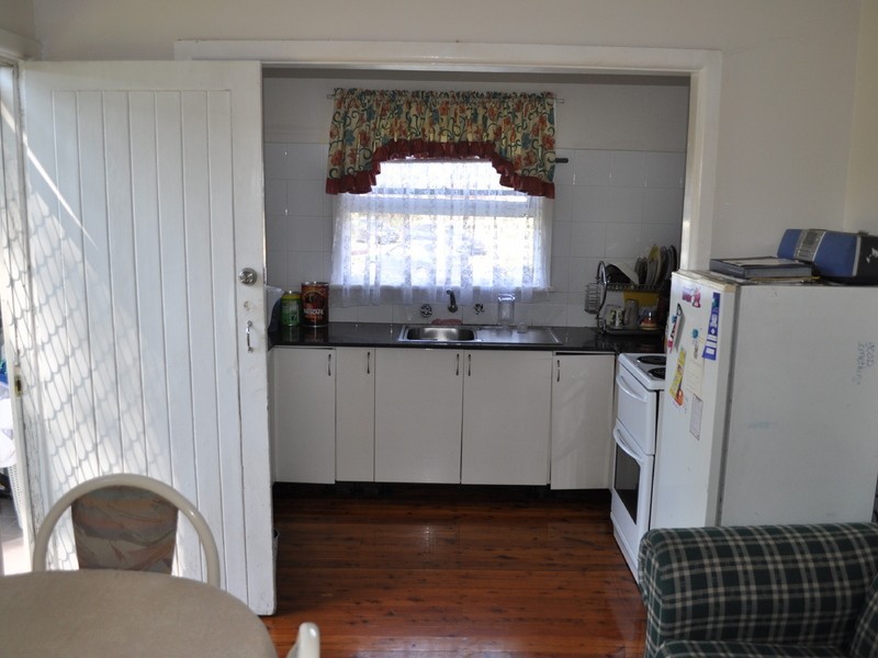 22 Pearce Road, Quakers Hill NSW 2763