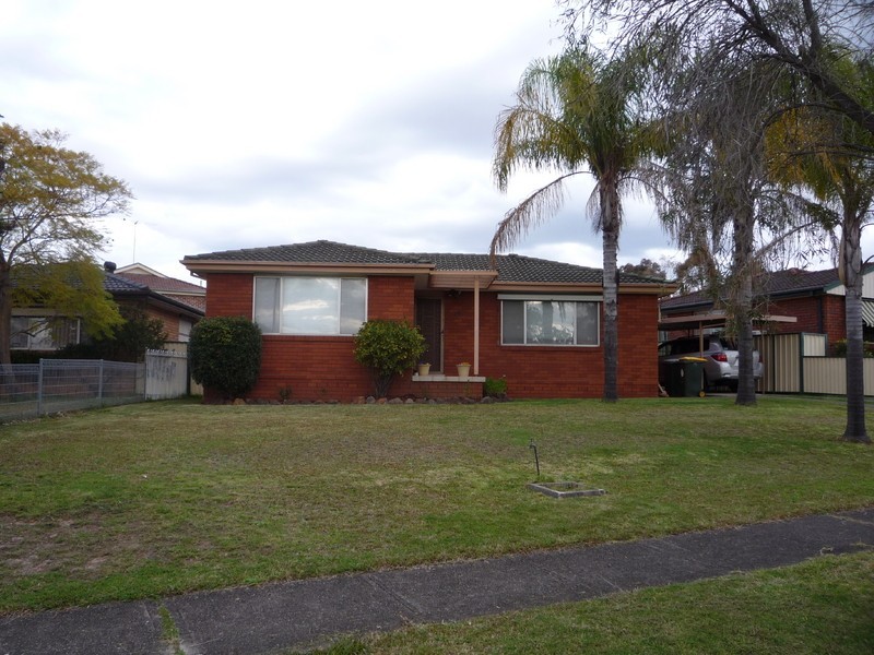 64 Ridgeway Crescent, Quakers Hill NSW 2763