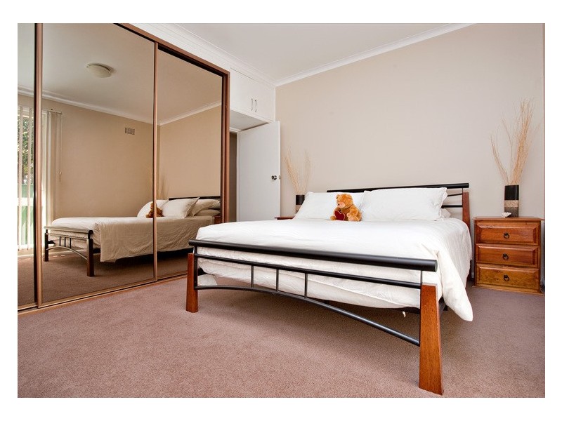 14 Pearce Road, Quakers Hill NSW 2763