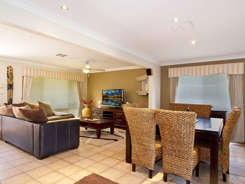 1/46 Barnier Drive, Quakers Hill NSW 2763