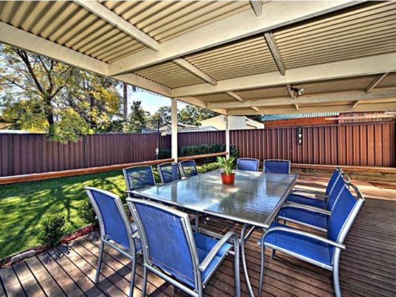 16 Quakers Hill Parkway, Quakers Hill NSW 2763