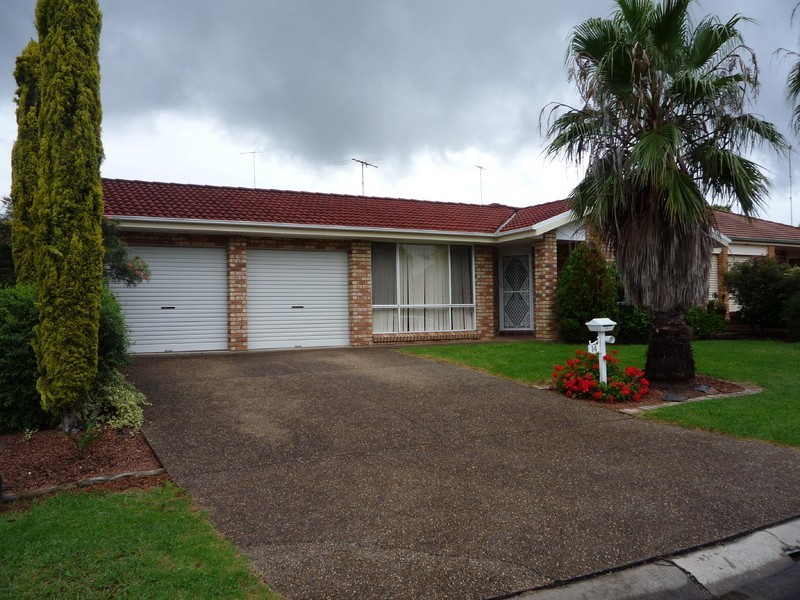 14 Loring Place, Quakers Hill NSW 2763