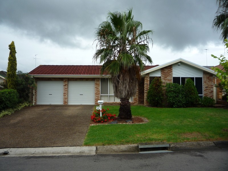 14 Loring Place, Quakers Hill NSW 2763