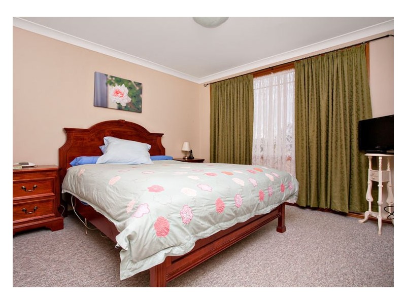 2/49 Pagoda Crescent, Quakers Hill NSW 2763