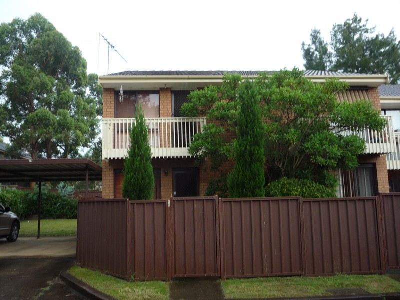 16/4 Highfield Avenue, Quakers Hill NSW 2763