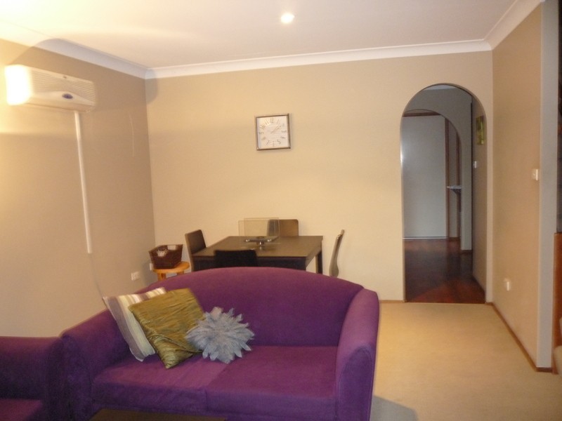 16/4 Highfield Avenue, Quakers Hill NSW 2763