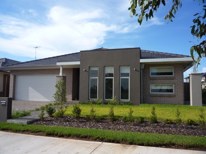 44 Riverbank Drive, The Ponds NSW 2769