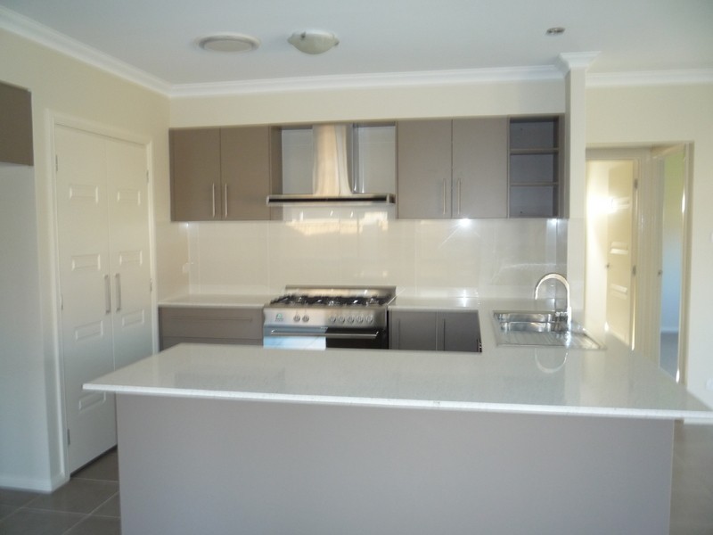 44 Riverbank Drive, The Ponds NSW 2769