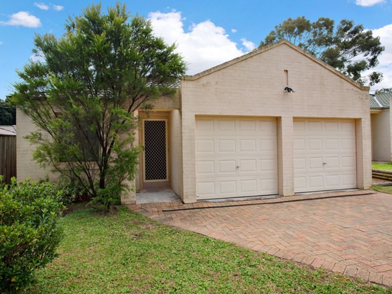 16 Lyndel Close, Quakers Hill NSW 2763