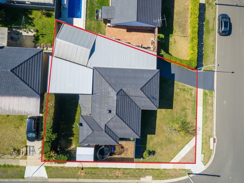 39 Bombala Crescent, Quakers Hill NSW 2763