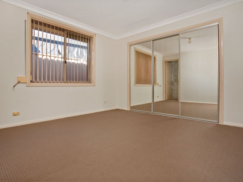 233 Quakers Road, Quakers Hill NSW 2763