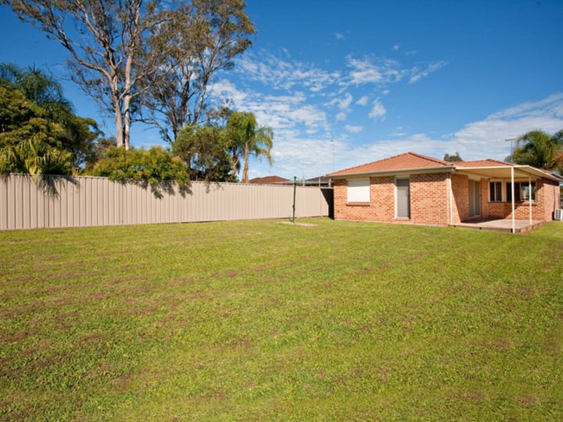233 Quakers Road, Quakers Hill NSW 2763